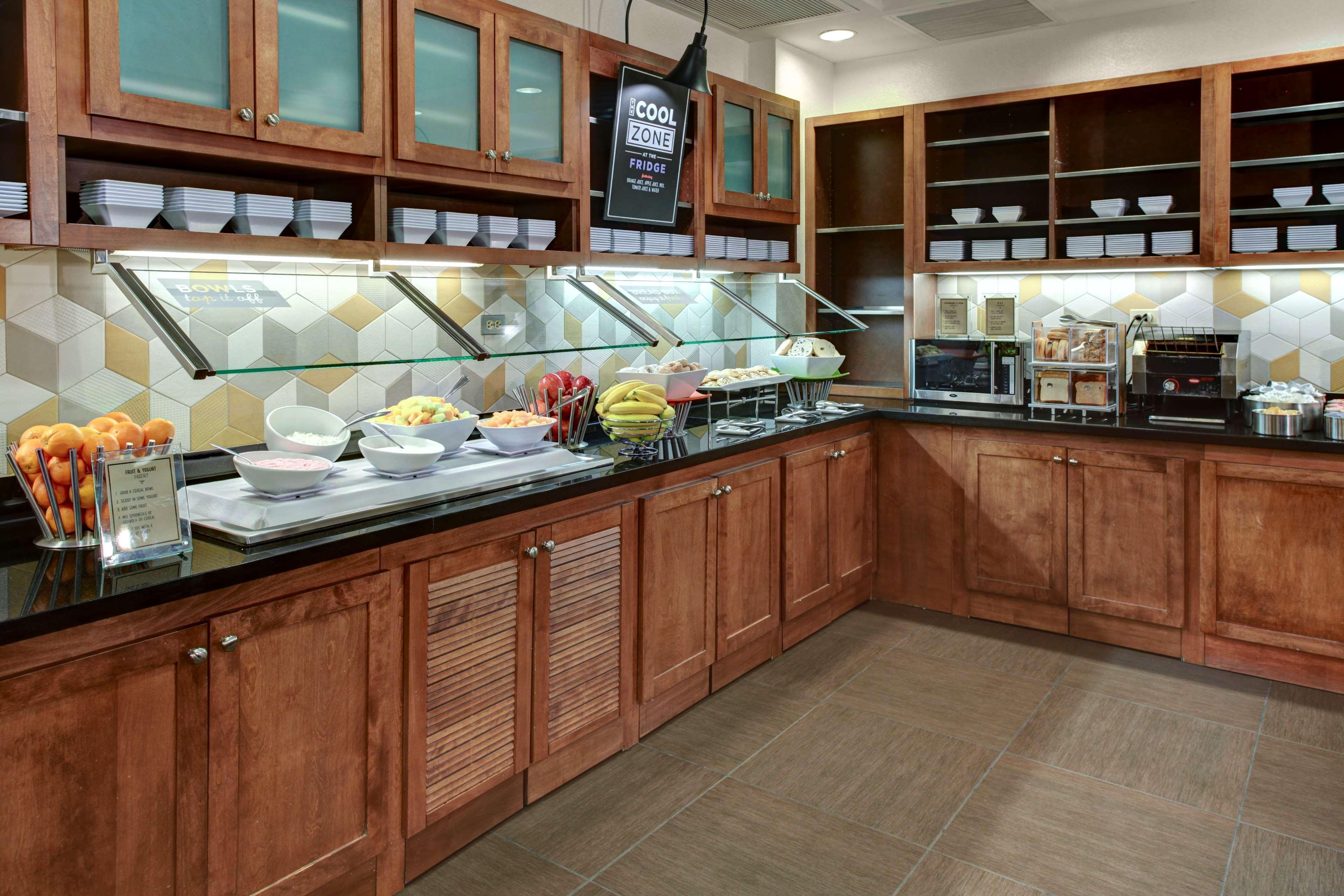 Hyatt Place Albuquerque Airport Экстерьер фото